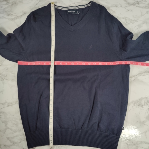 Nautica Navy V Neck Sweater Size Large - Picture 5 of 5